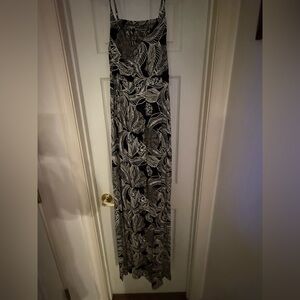 Roxy Black and White Leaf Print Maxi Skirt